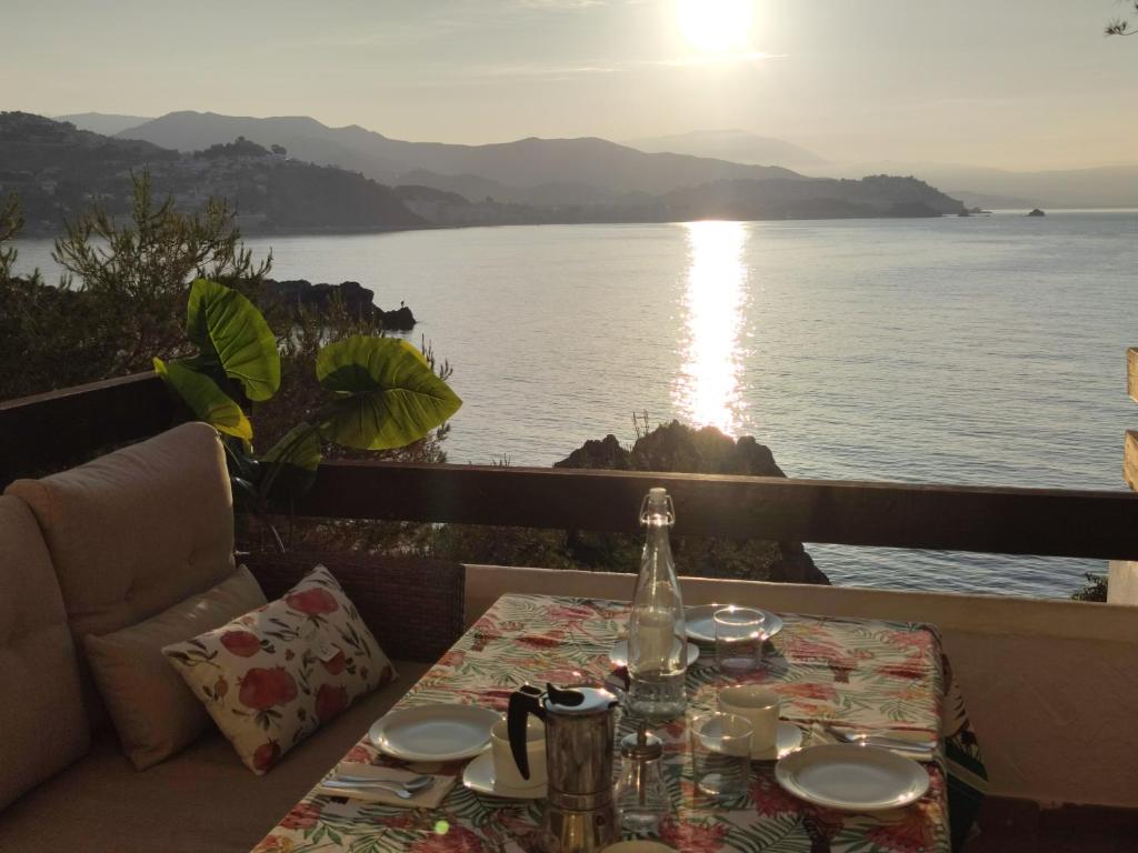 Dreamy sunrise at Marina Playa - 1