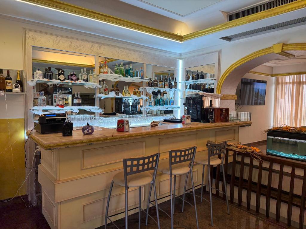 Hotel Azzurra - 4