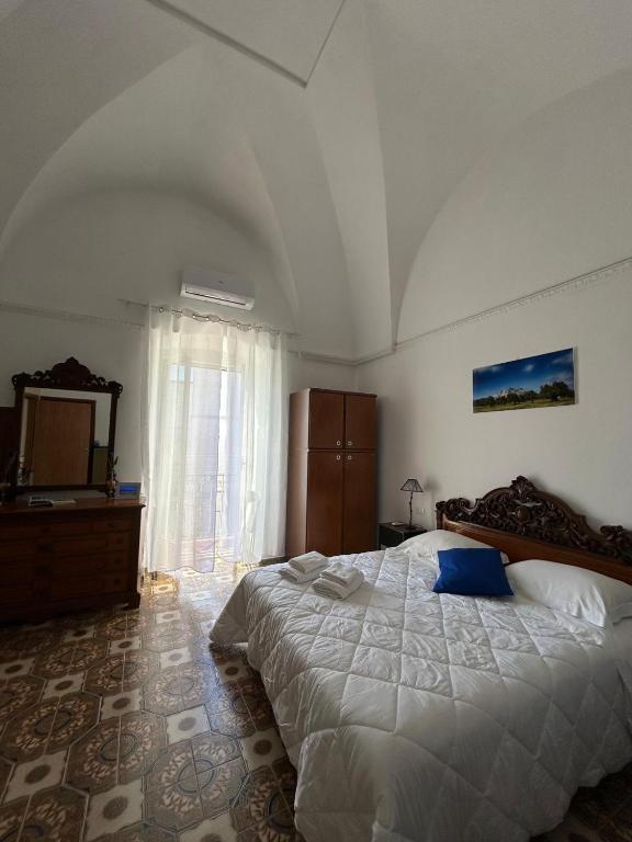 stanza zaffiro azzurro - 2