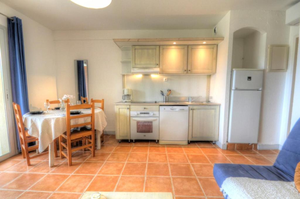 La Ciotat Appartement T2 bord de mer, piscine, parking - 4