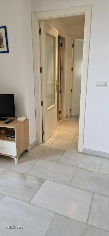 Apartamento primera linea junto al puerto - 5