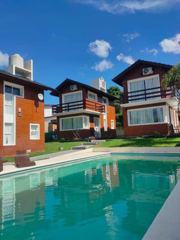 Cabins a few steps from the sea - 1