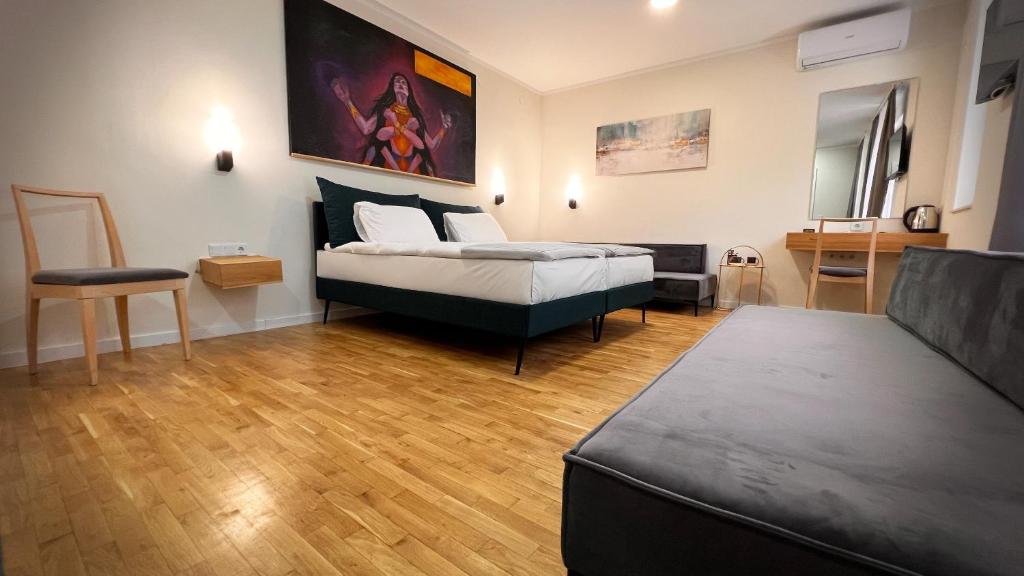Eda7 Boutique Rooms - 5