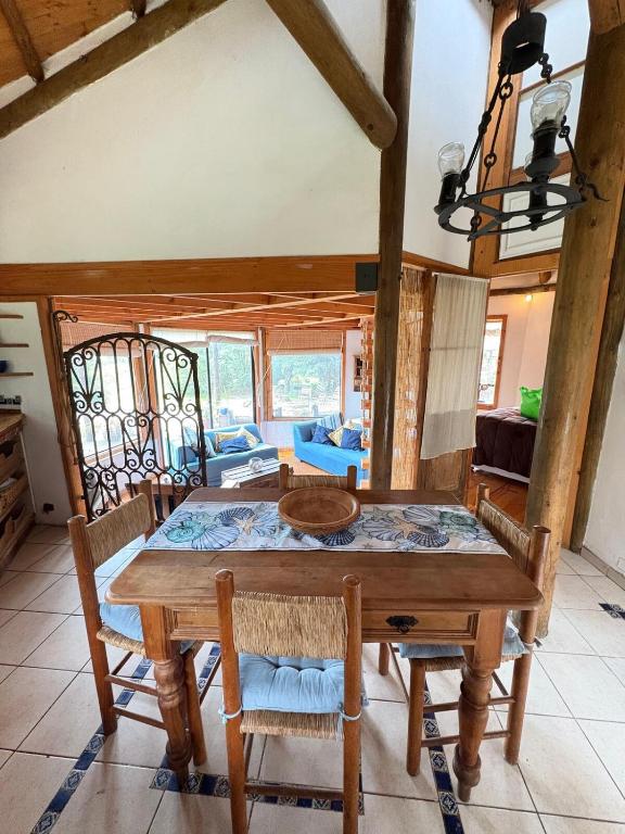 Beautiful Cabin with ocean views in the Tebo sector - 2