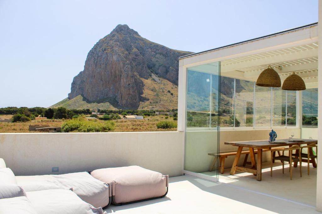 Villa Ippolita - 2 Bedrooms Apartment with Terrace & Garden Exclusive - 1