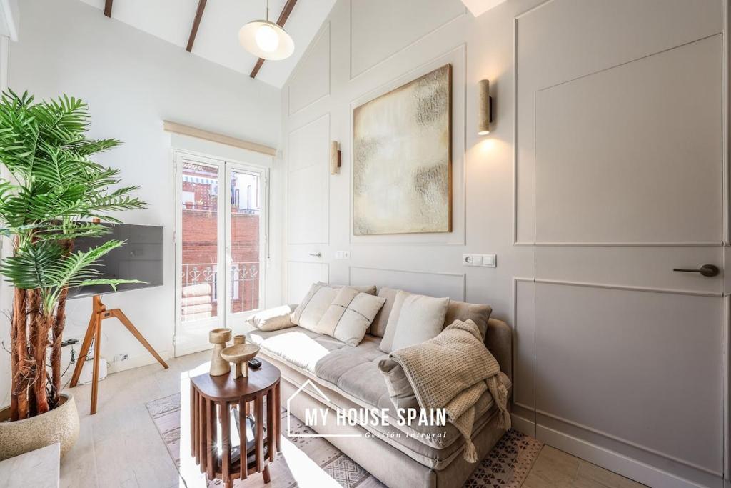 MyHouseSpain - Terraza privada junto al Bernabéu - 2