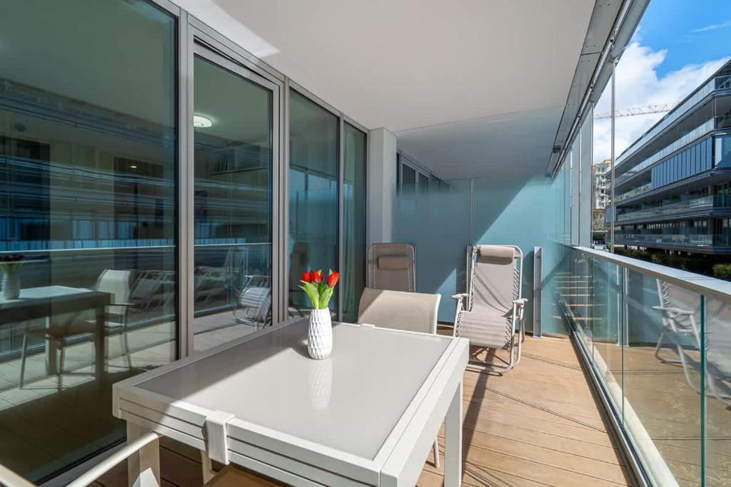 Waterfront Experience - 2