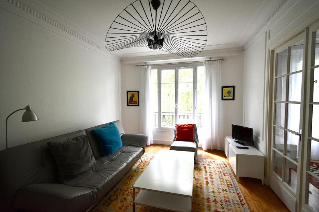REUILLY LUMIERE 6 Personnes PARIS - 4