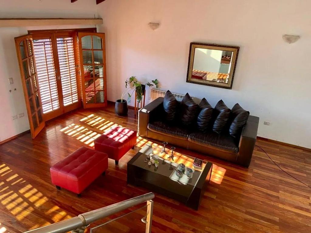 HERMOSA CASA EN CIUDAD De CORDOBA - 4