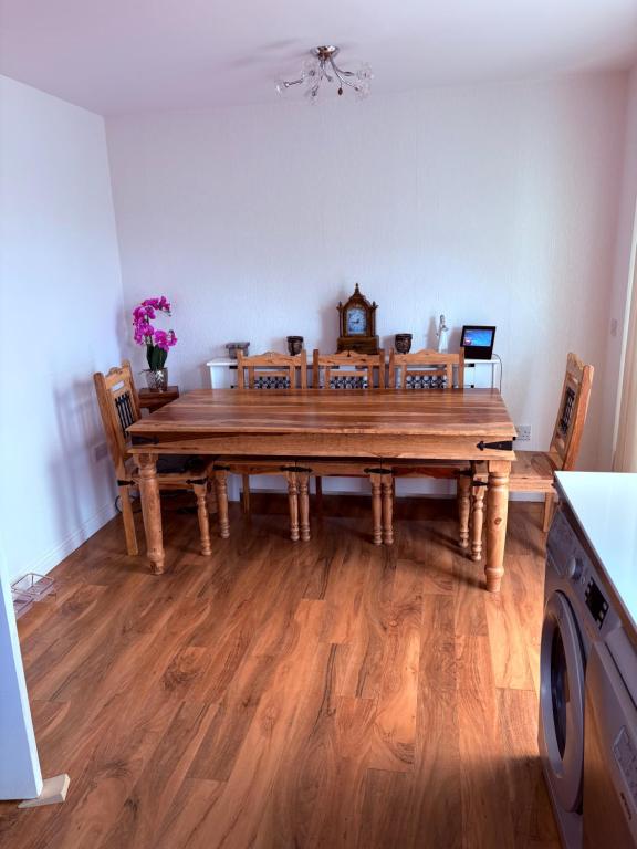 Beautiful House Edinburgh South photo 5