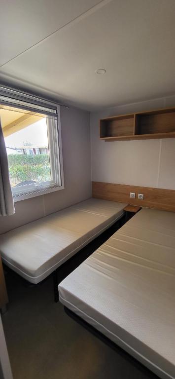 Mobil home 8 personnes - 2