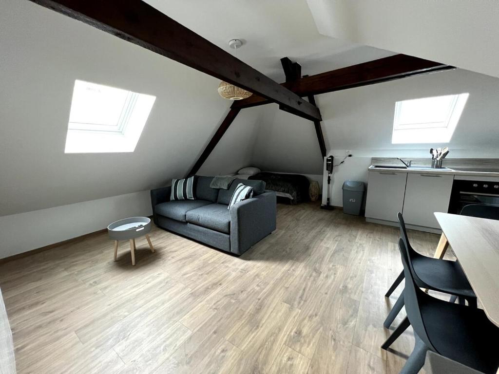 Sous les Toits - Appart Familial 5p, Centre-ville - 3