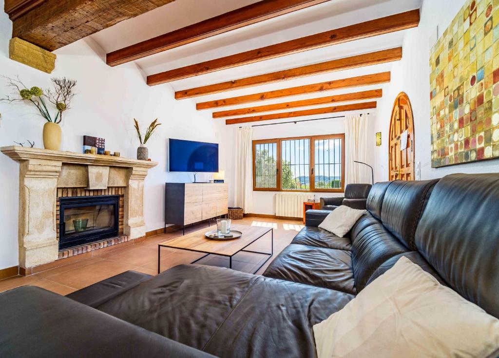 Villa Llamedos Montgo Javea by Rock Rentals - 3