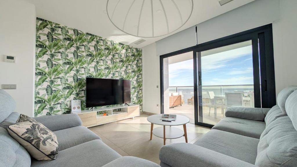 SUNSET CLIFFS azure apartment - 5