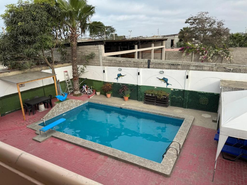 Apartment in a private complex with pool - 3