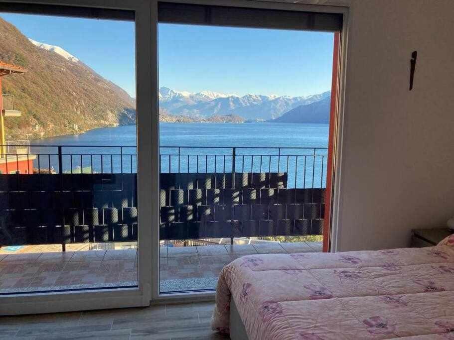 Una terrazza sul lago - 2
