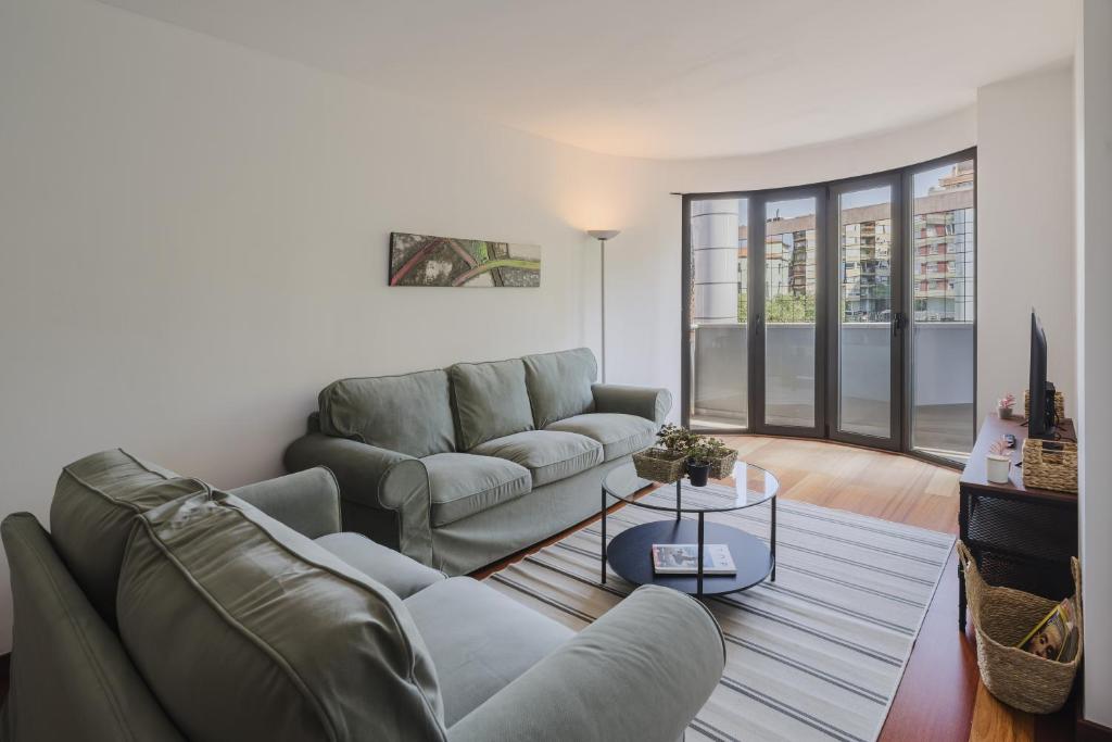 Apartamento Carlemany con tres habitaciones dobles - 2