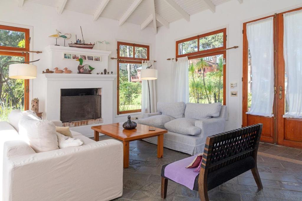 Casa en Montoya, Punta del Este, Uruguay - 1