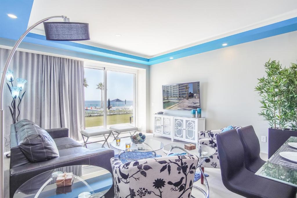 Marvelous 2 bedroom condo Encantame Towers Velero 102 - 4