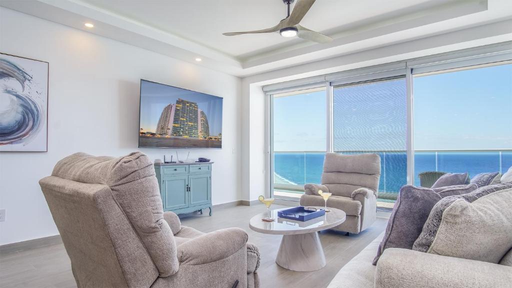 Perfect family 2 bedroom condo E1804 Encantame - 3