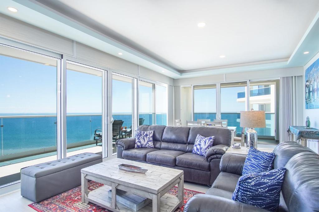 Confortable 2 bedroom condo Encantame Towers Verano 905 - 2
