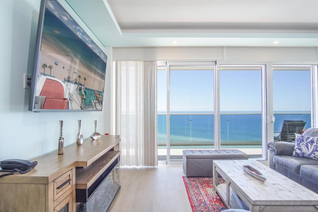 Confortable 2 bedroom condo Encantame Towers Verano 905 - 3