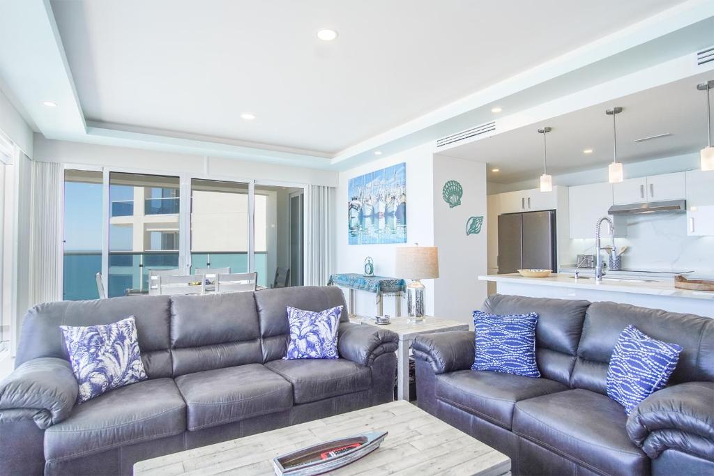 Confortable 2 bedroom condo Encantame Towers Verano 905 - 4