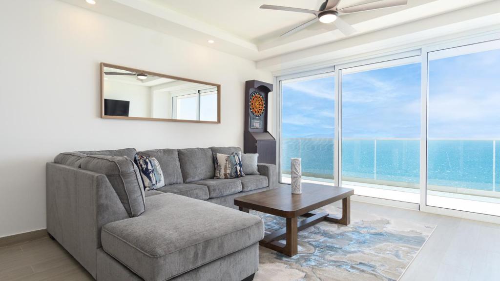 New and Amazing 2 bedroom Beach Front Encantame Velero-602 - 5