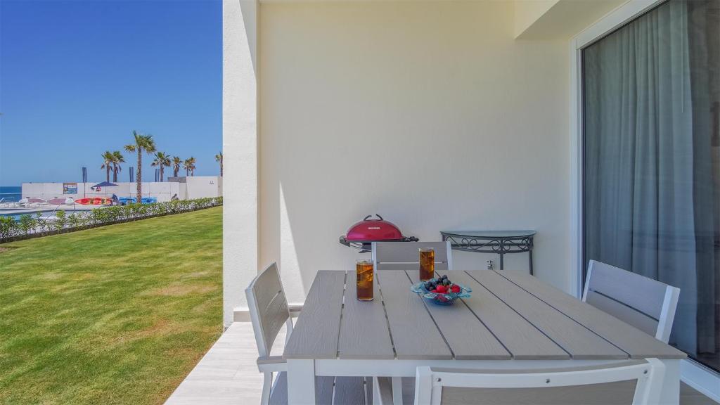 Lovely 2 bedroom condo Encantame Towers Velero 104 - 4