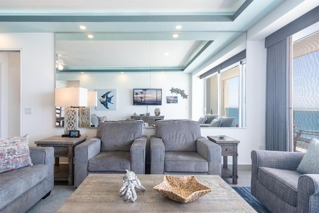 Splash in The New Lazy River and Sleep In Luxury Encantame Towers C 1202 - 3