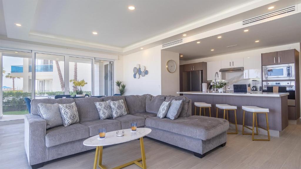Spectacular 2 Bedroom Ground Floor Condominium Encantame E 105 - 2