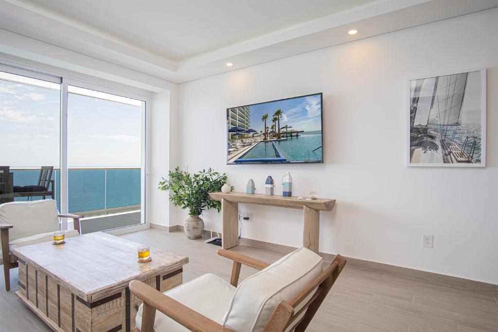 Stunning 2BR condo at Encantame Towers Velero 2302 in playa Encanto - 5