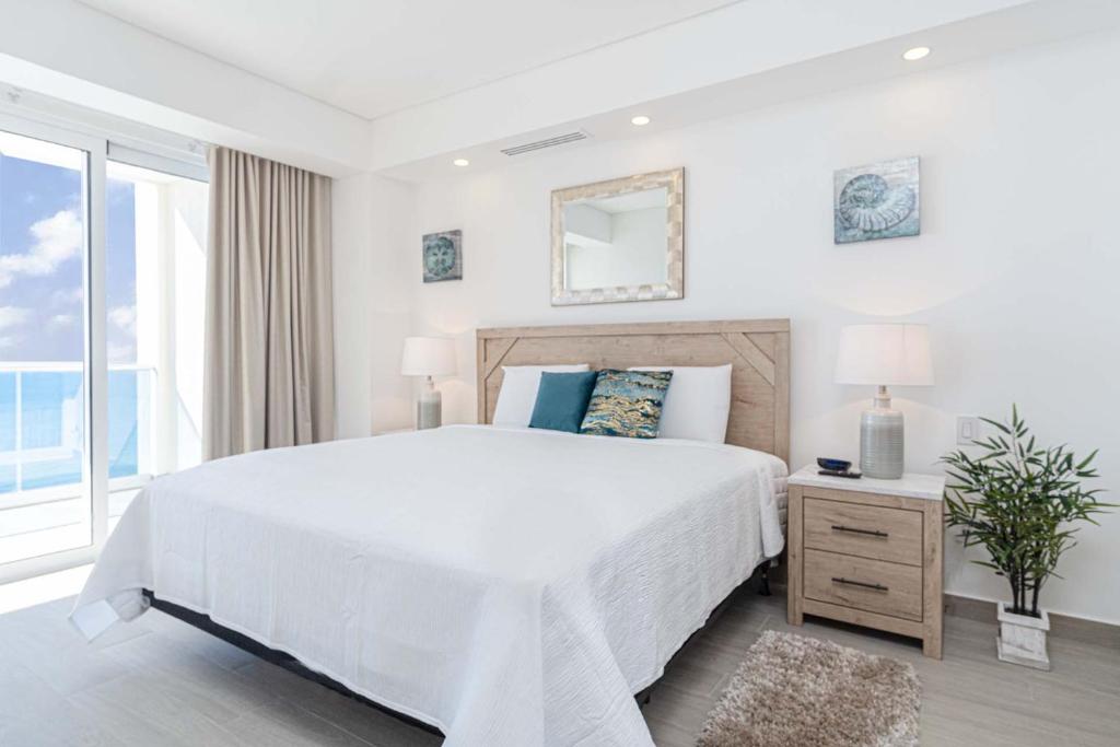Splash in New Lazy River/Stay in Modern Luxury Encanatmae 703 - 2