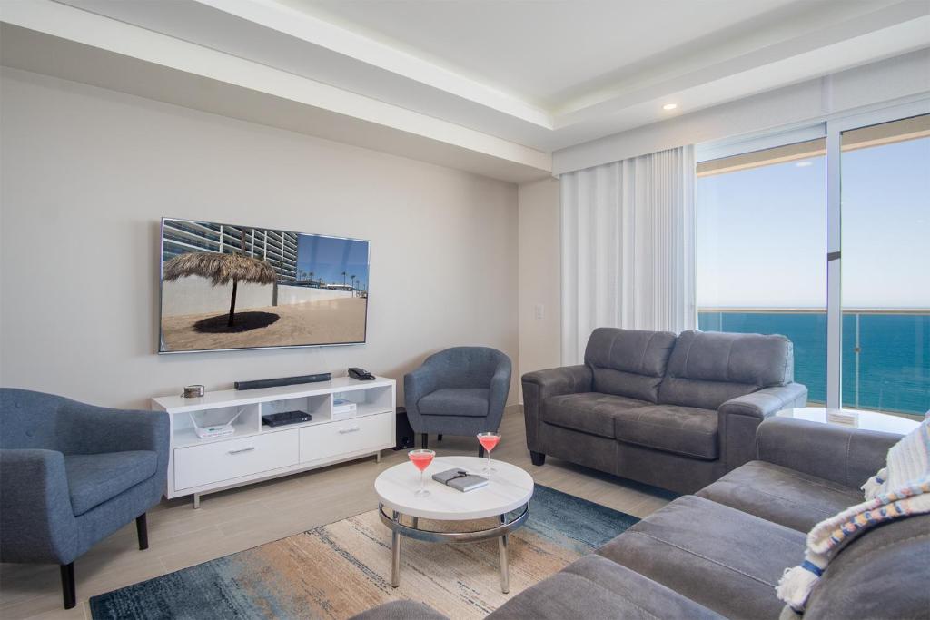 Family Paradise Splash in The New Lazy River and Sleep In Luxury Encantame Towers C 1701 - 3
