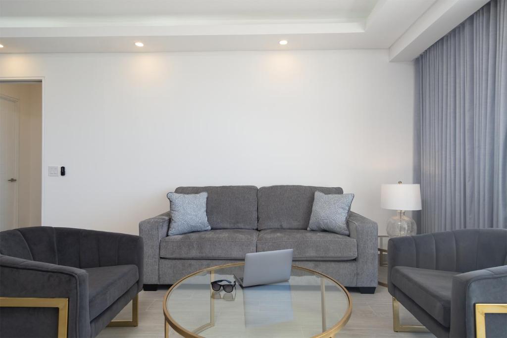 Spectacular 2 bedroom 2bathroom Beach Front Condominium at Encantame C1002 - 4