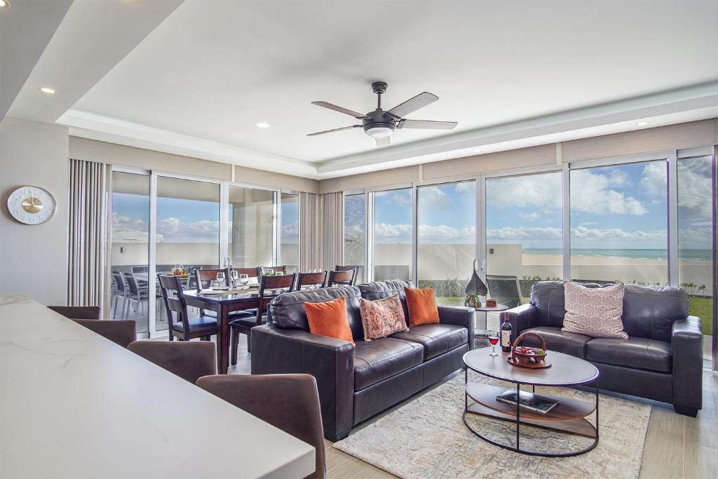 Phenomenal 3 bedroom condo Encantame Tower E 101 - 4