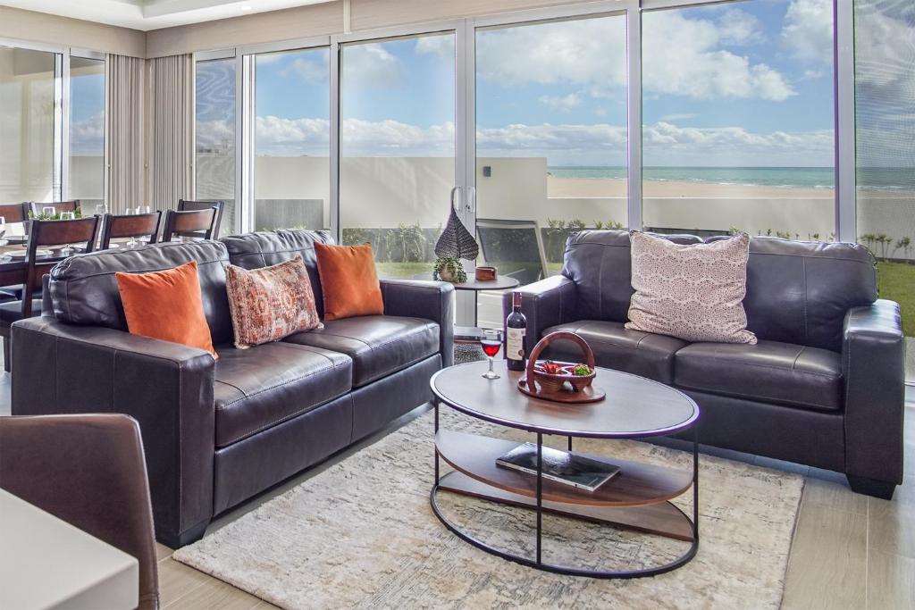 Phenomenal 3 bedroom condo Encantame Tower E 101 - 5