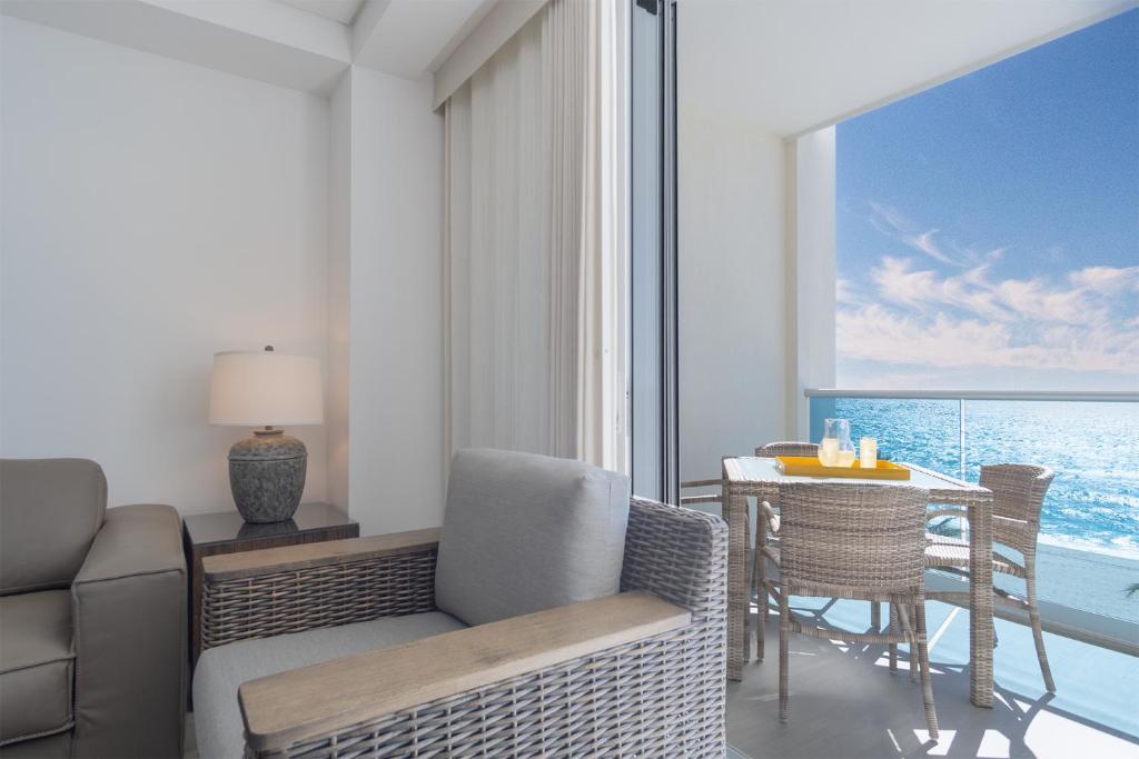 Splash in The New Lazy River/Stay in Modern Luxury Encantame C-403 - 3