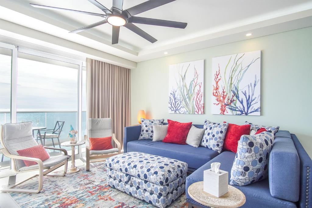 Beautiful 2 bedroom condo Encantame Tower E 802 - 4