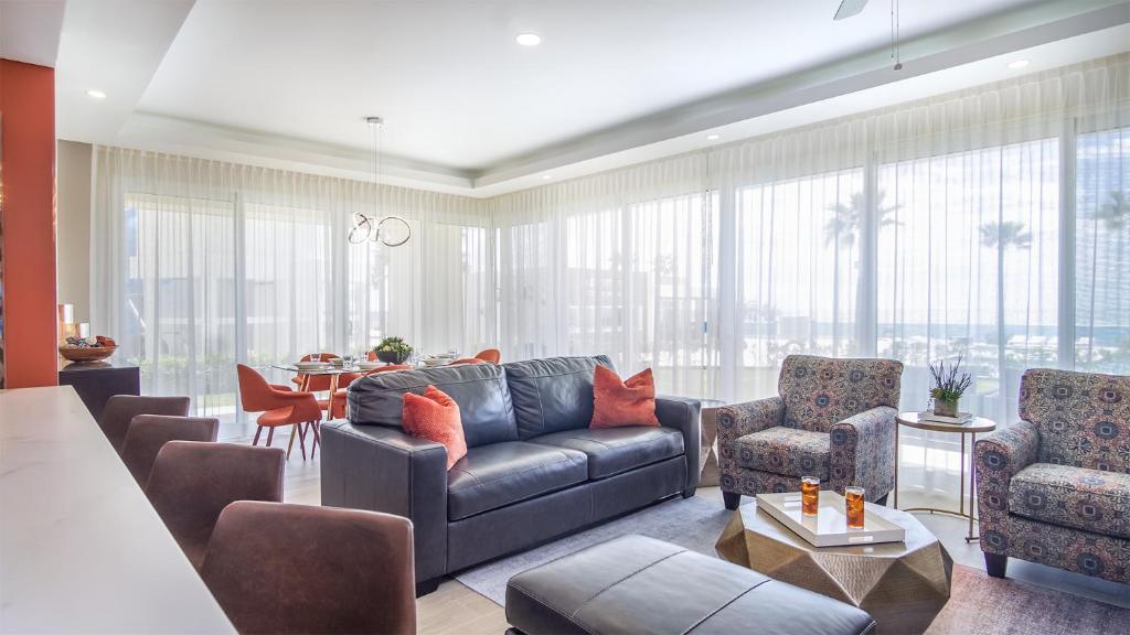 Attractive 2 bedroom condo Encantame Towers Velero 105 - 3