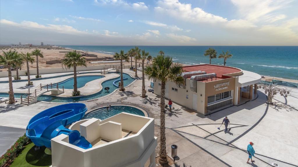 Unique condo by the beach at Encantame Towers W1803 - 1