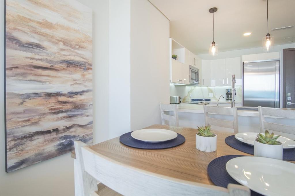 Sublime 1 bedroom condo Encantame Towers Verano 503 - 4