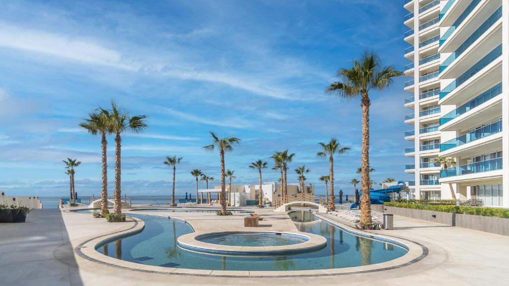Modern Luxury, Beachfront, Ocean Views C203 Encantame - 1