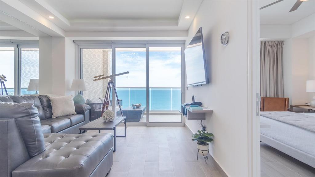 Amazing condo by the beach Encantame W1203 - 3