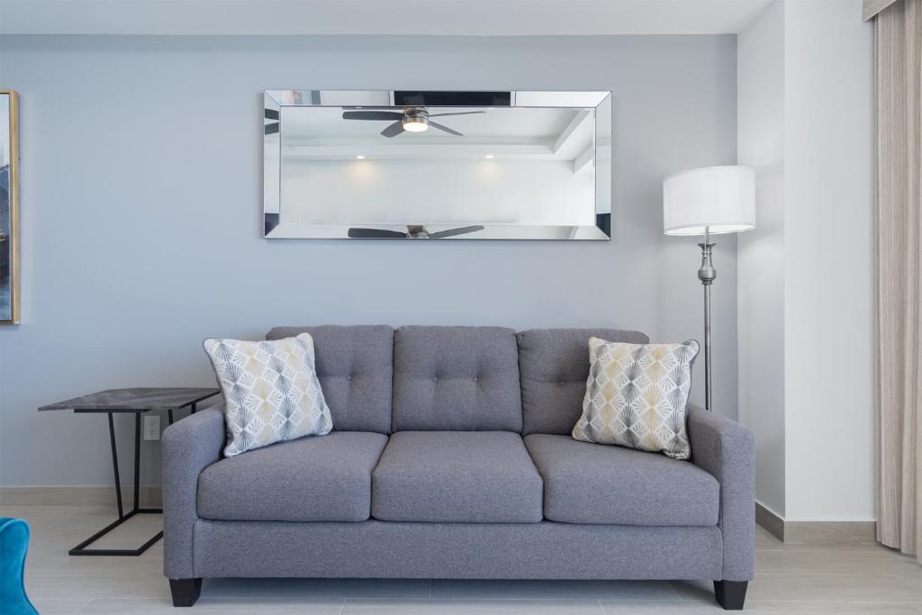 Splash in The New Lazy River and Sleep In Luxury Encantame Velero 1103 - 2