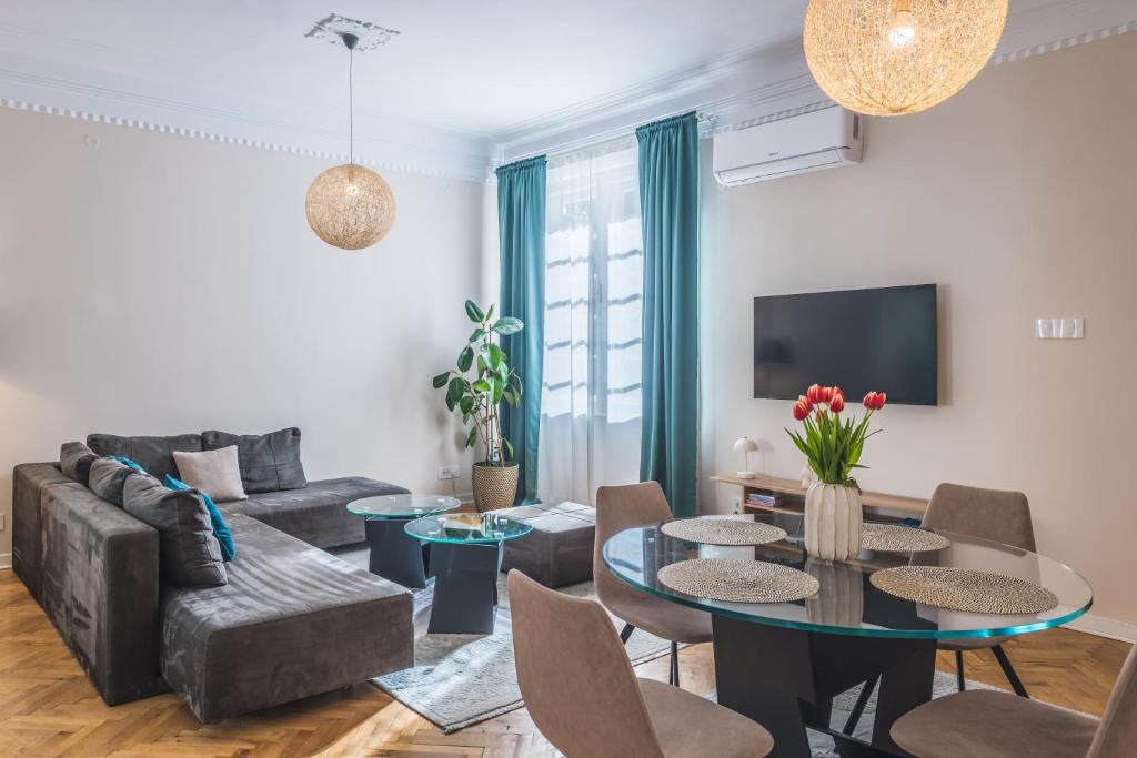 Central Harmony Apartments 1 - 3