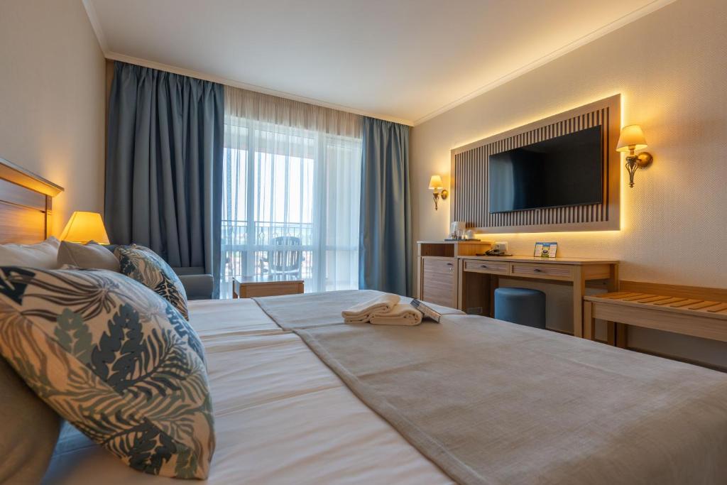 DIT Majestic Beach Resort — Hotel rooms in Sunny Beach, Burgas Region