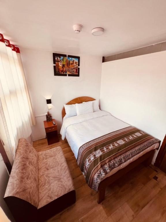 Pakari wasi inn - 1