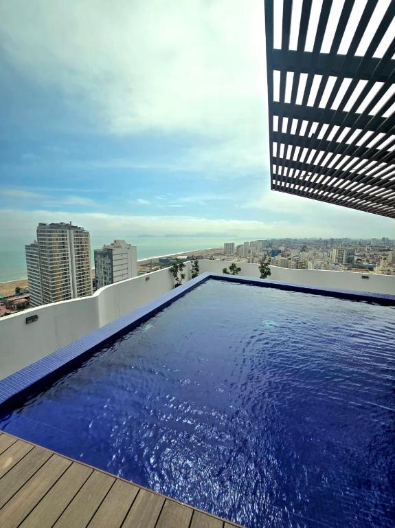 Dúplex boutique "Piso14" con vista al mar - 2