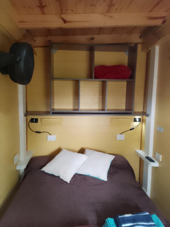 Tiny House con parrilla y jardín cerca del mar - 2